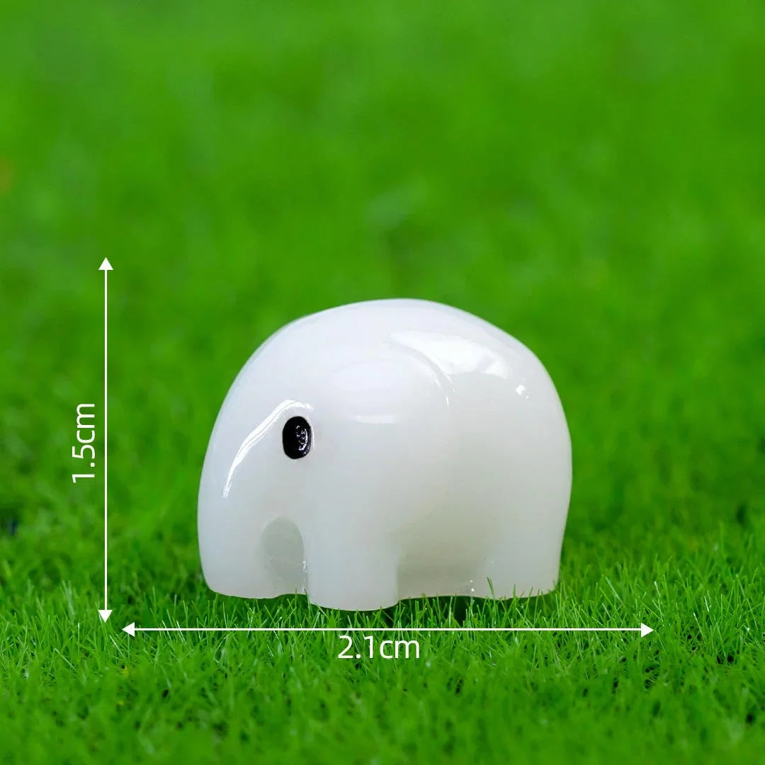 Miniature Glow Elephant (1Pc)