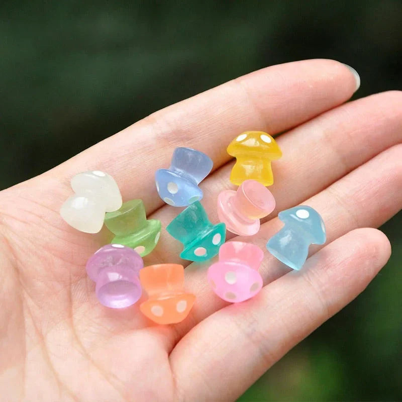 Miniature Glow Mushroom (1Pc)